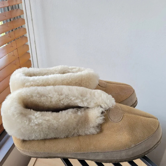 COPY - NWT- 100% GENUINE MEN’S AUSTRALIAN SHEEPSKIN SLIPPERS - (Men’s Size 12) - Picture 12 of 13